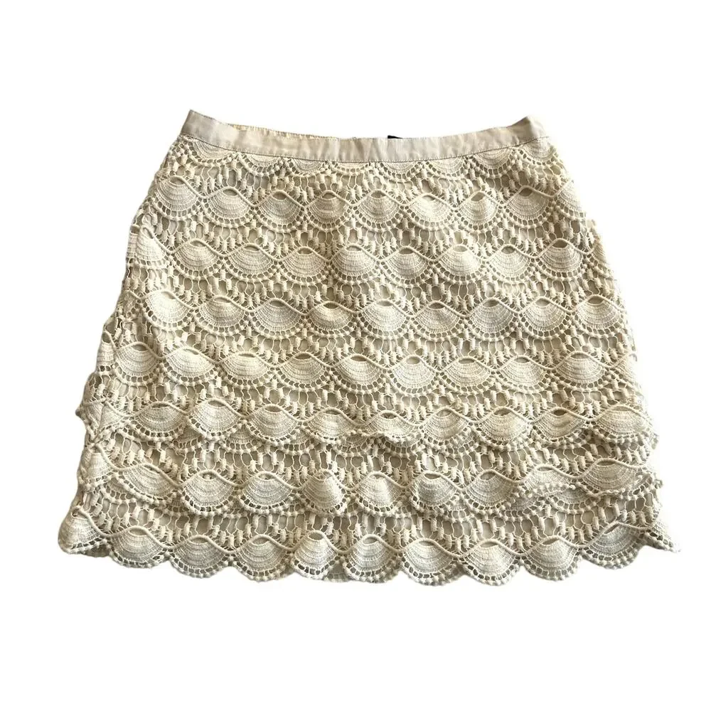 Club Monaco Crochet Lace Mini Skirt Cream Boho Coastal Size 4